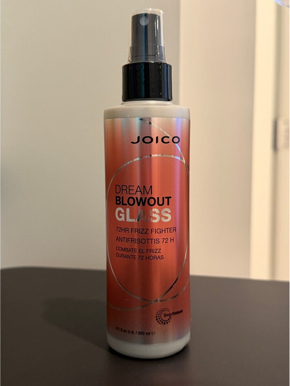 Joico Dream Blowout Glass Frizz Fighter Spray 6.7 fl oz.